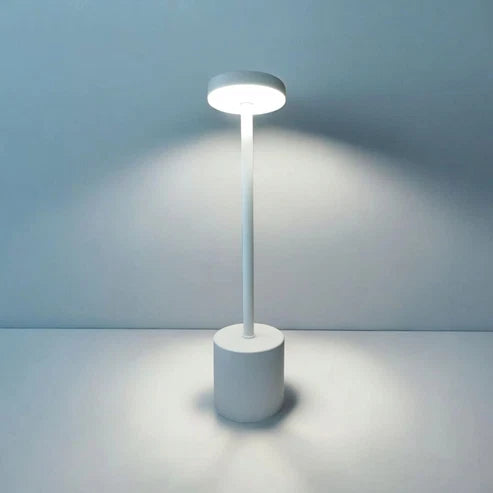 Lámpara de mesa USB recargable