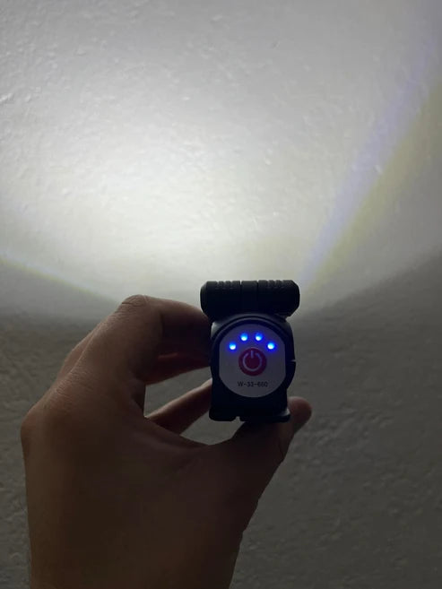 Linterna plegable con imán