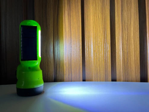 Linterna eco solar